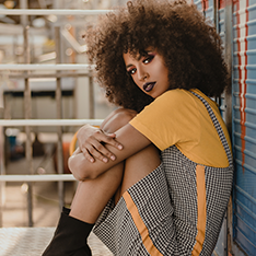 骁龙8s第四代：性能与能效兼备，游戏体验卓越